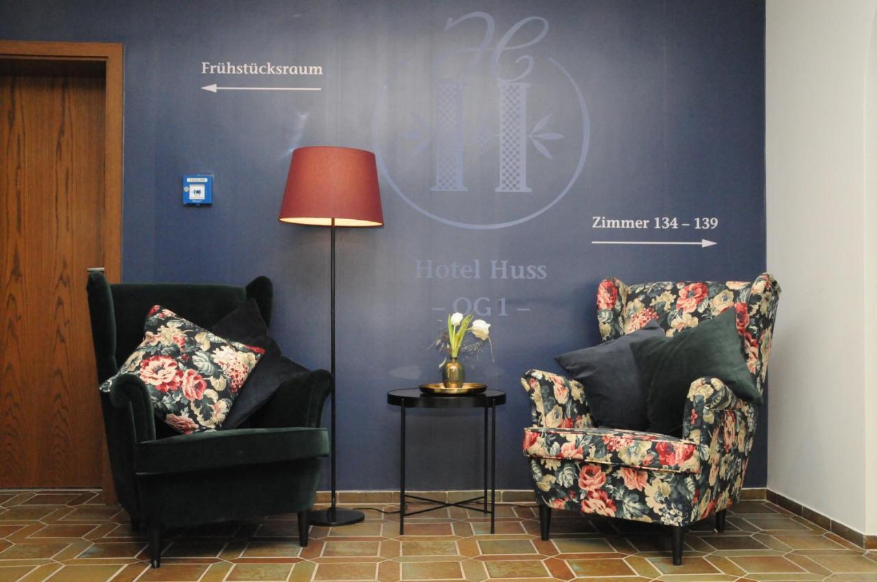 לימבורג אן דר לאהן Hotel Huss Limburg מראה חיצוני תמונה